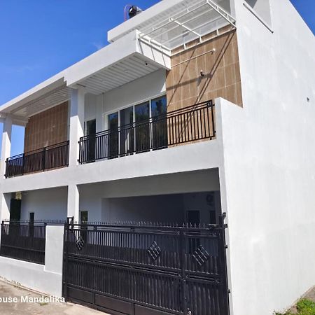 Lombokhouse Mandalika Hotel Kuta  ภายนอก รูปภาพ