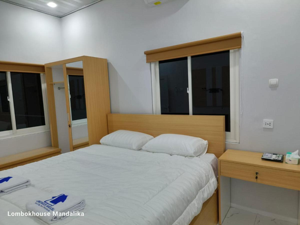 Lombokhouse Mandalika Hotel Kuta  ภายนอก รูปภาพ
