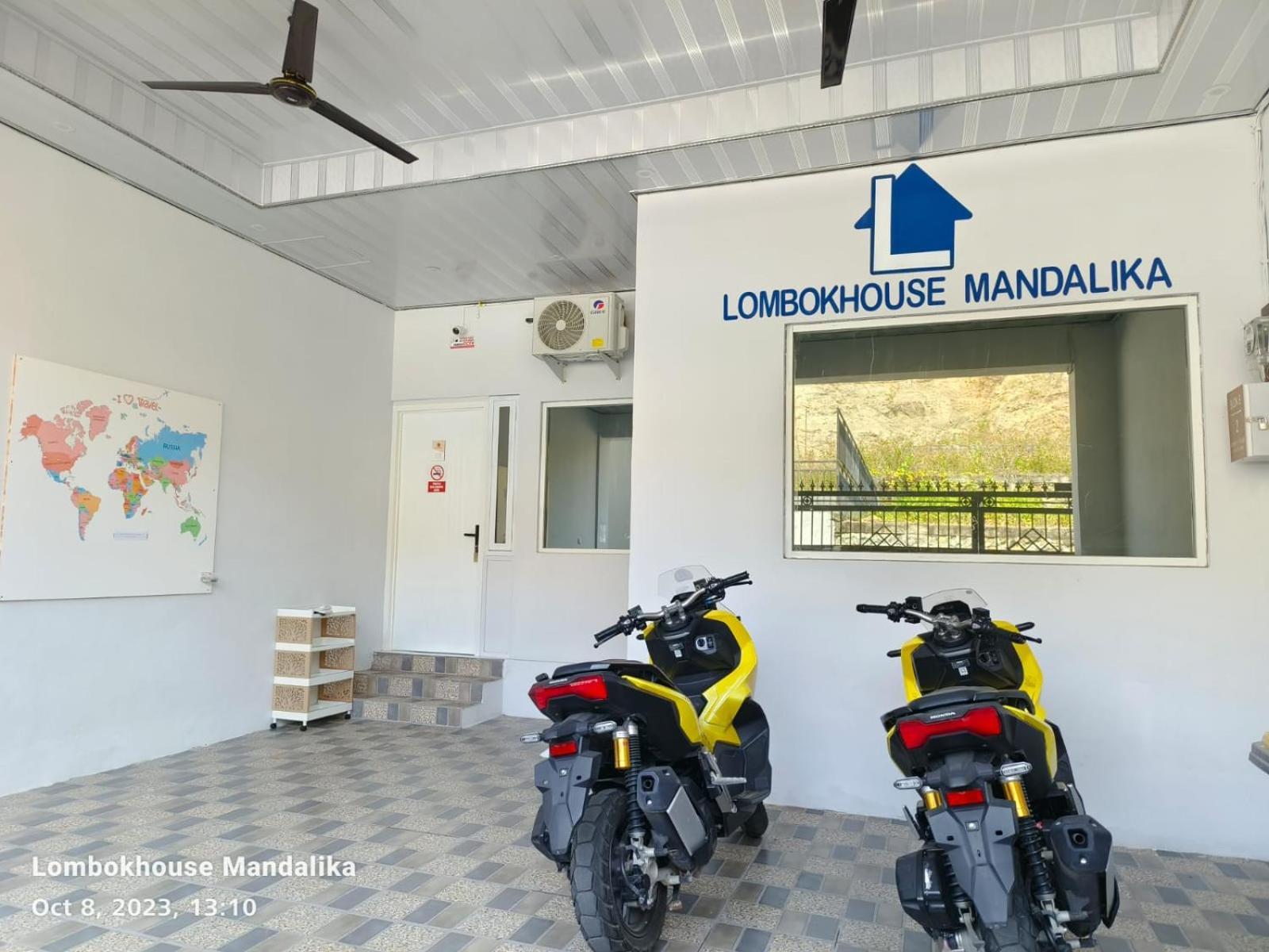 Lombokhouse Mandalika Hotel Kuta  ภายนอก รูปภาพ