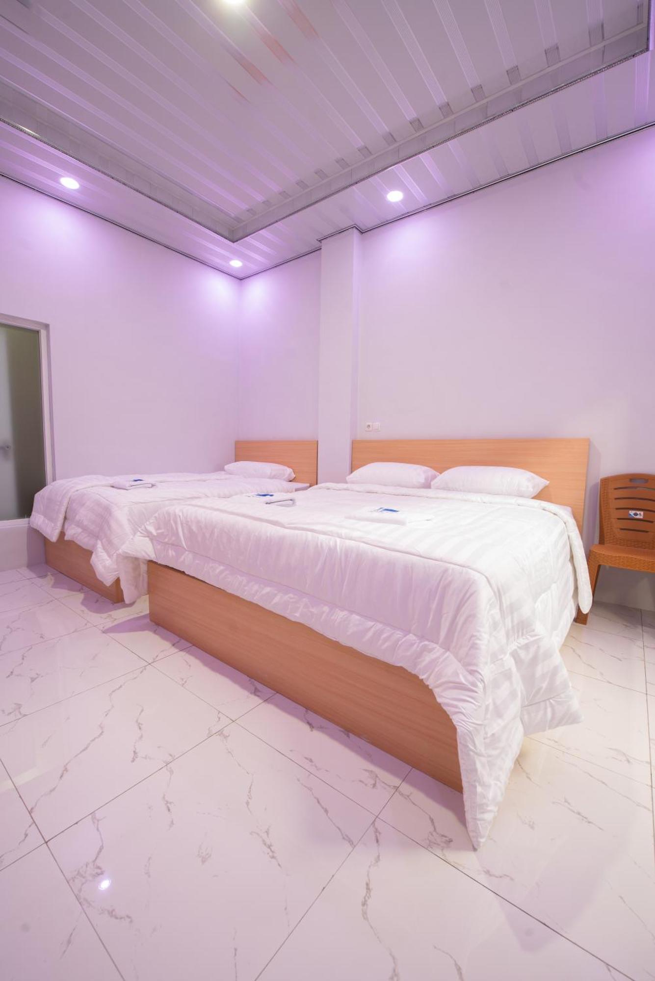 Lombokhouse Mandalika Hotel Kuta  ภายนอก รูปภาพ