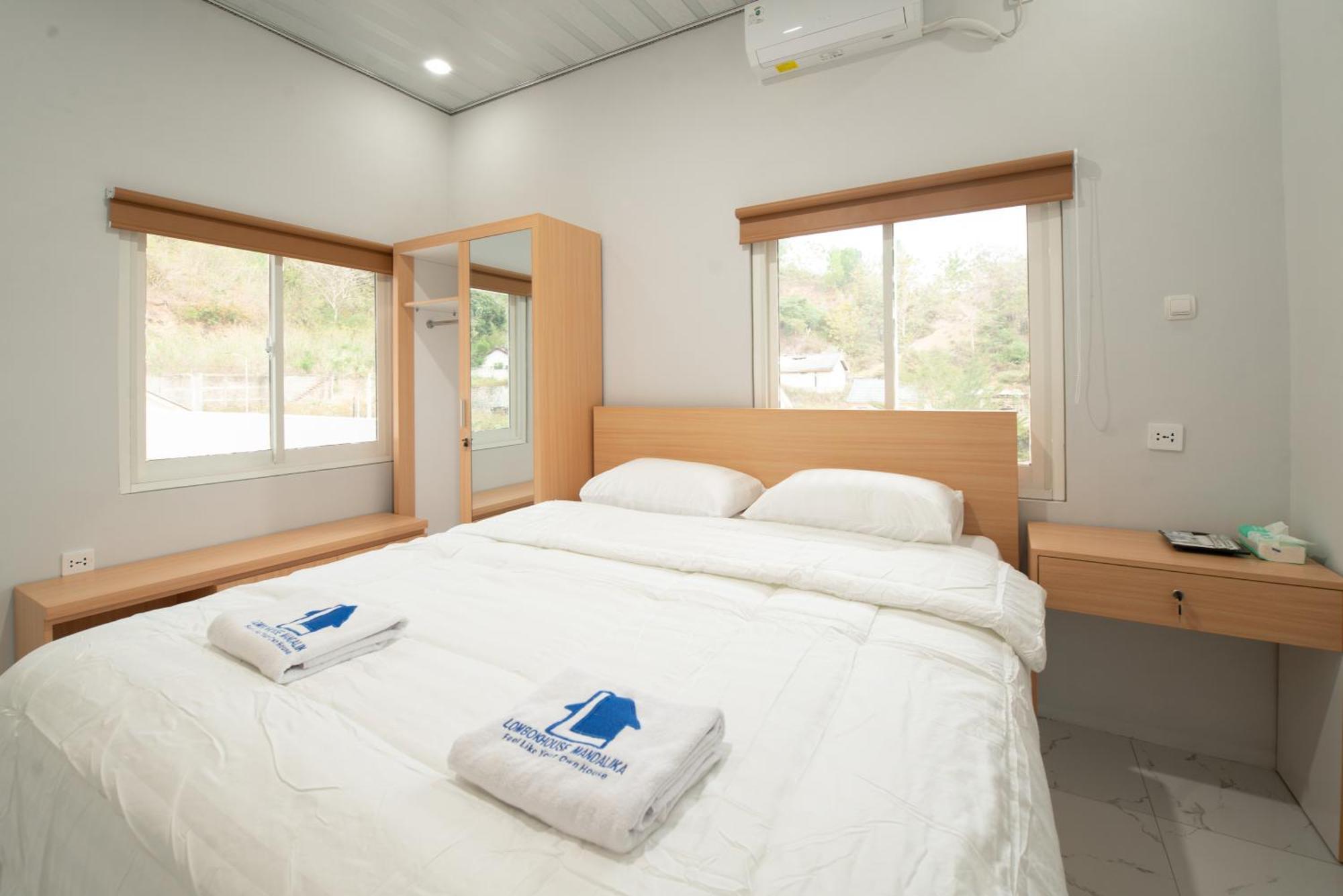 Lombokhouse Mandalika Hotel Kuta  ภายนอก รูปภาพ