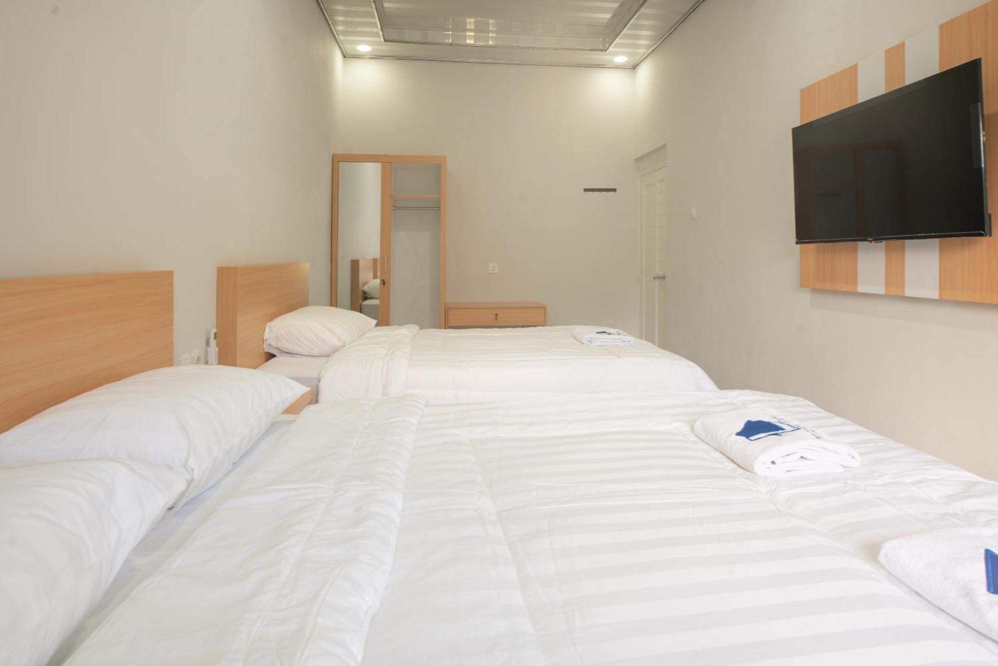 Lombokhouse Mandalika Hotel Kuta  ภายนอก รูปภาพ