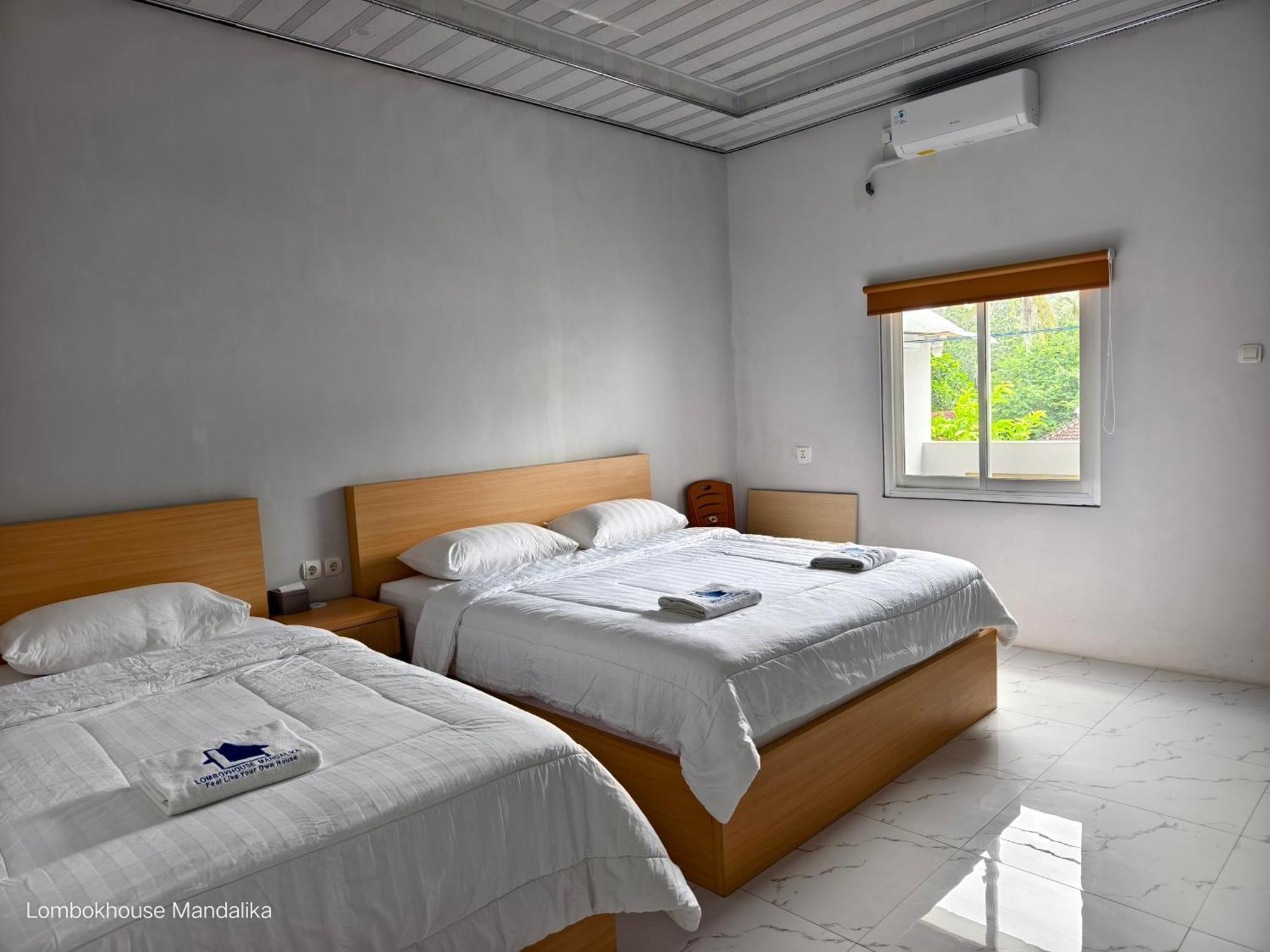 Lombokhouse Mandalika Hotel Kuta  ภายนอก รูปภาพ