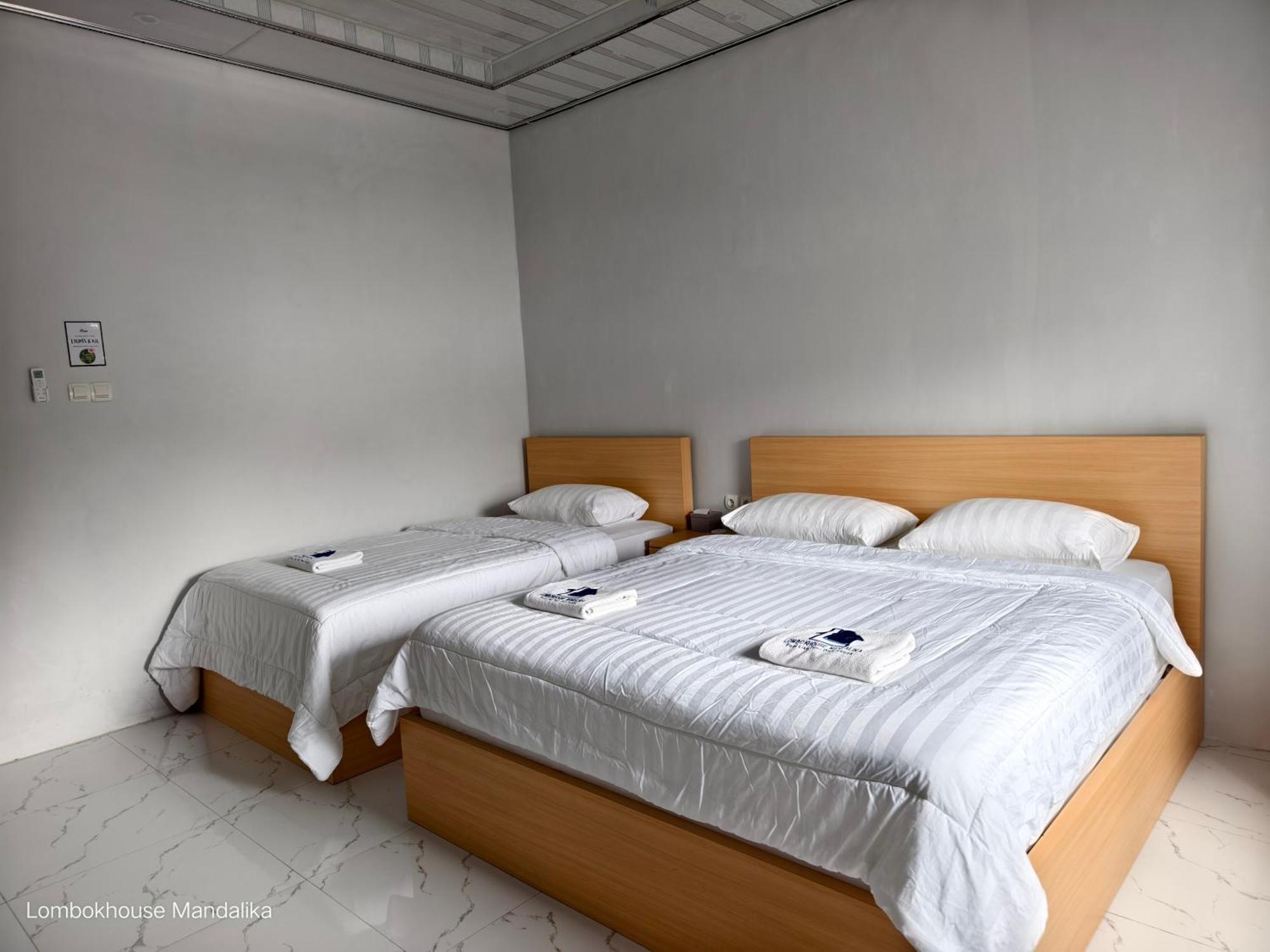Lombokhouse Mandalika Hotel Kuta  ภายนอก รูปภาพ