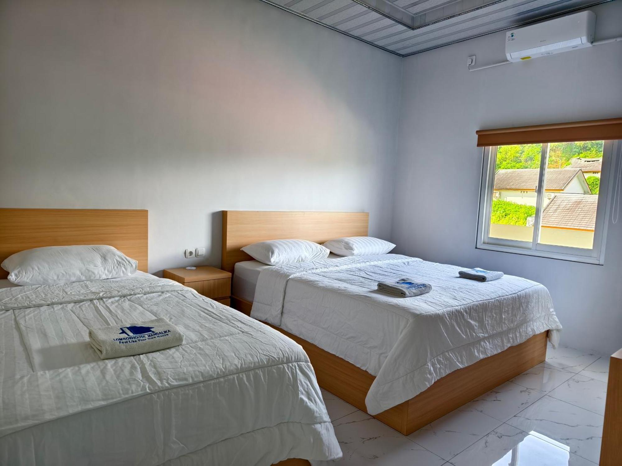 Lombokhouse Mandalika Hotel Kuta  ภายนอก รูปภาพ