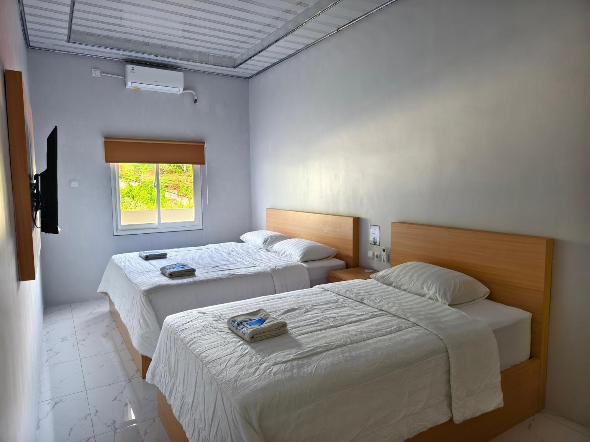 Lombokhouse Mandalika Hotel Kuta  ภายนอก รูปภาพ