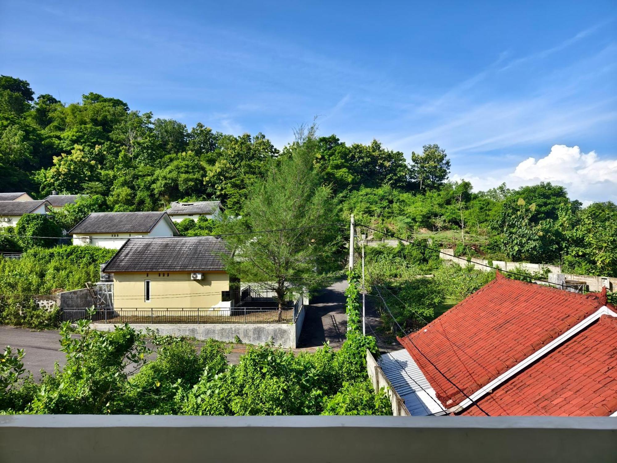 Lombokhouse Mandalika Hotel Kuta  ภายนอก รูปภาพ