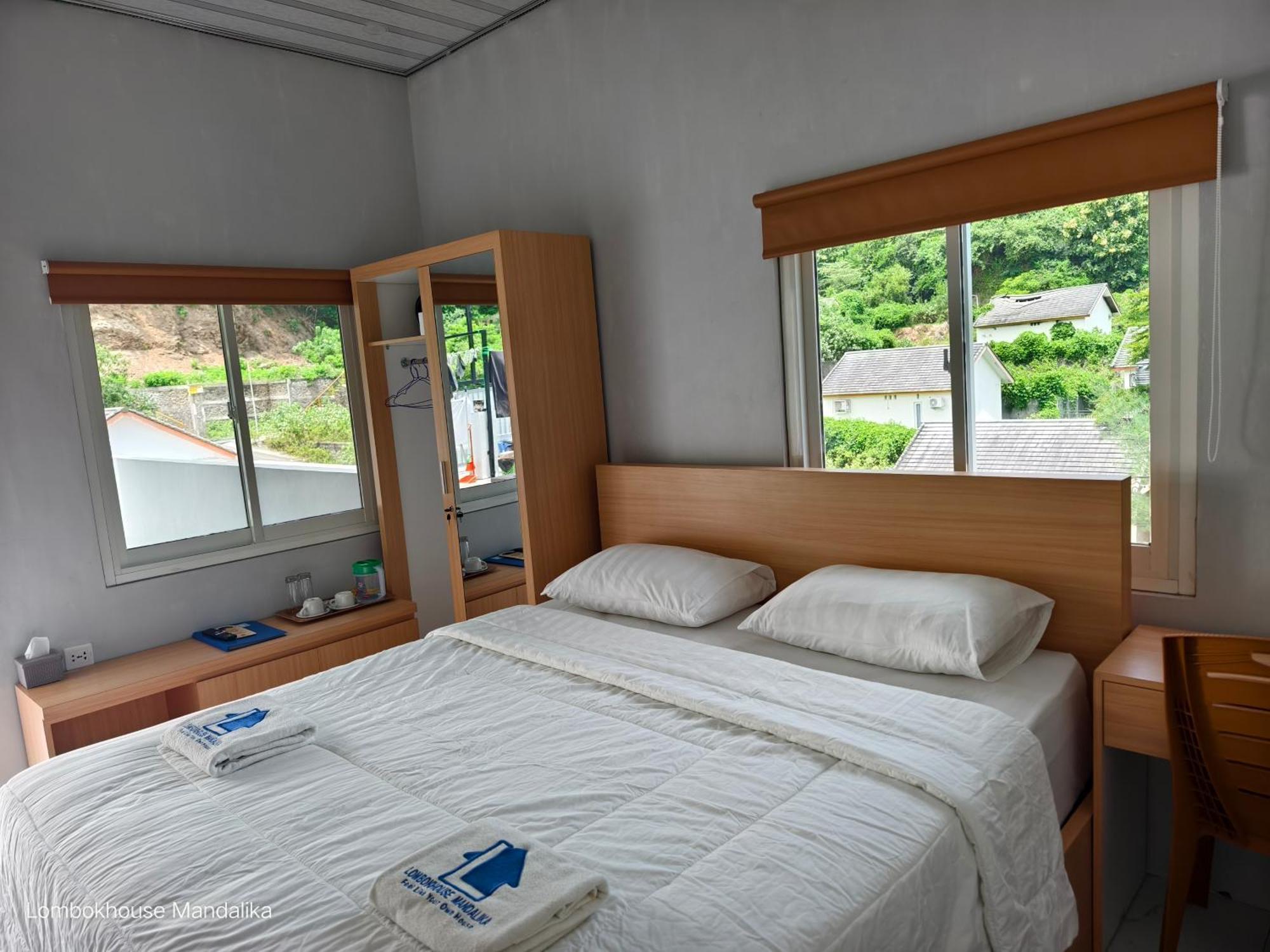 Lombokhouse Mandalika Hotel Kuta  ภายนอก รูปภาพ